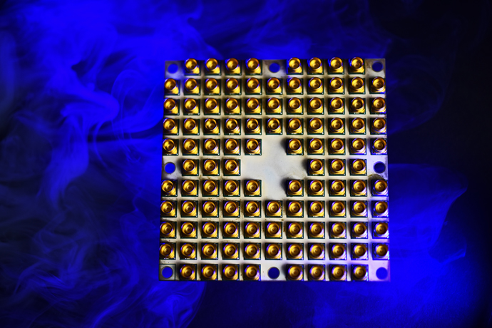 Intel Announced A 49-qubit Test Chip For The Quantum Computing Platform At CES 2018